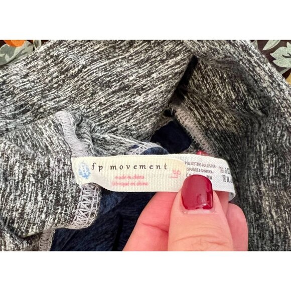 Free people fp movement Boro colorblock Blue Gray leggings - Size L - Picture 5 of 7